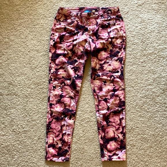 Simply Vera - Vera Wang casual floral pants jegging sz 8 skinny jeans - Picture 3 of 10